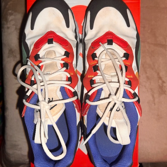 Nike air max 270 reacts, size 6.5 - Picture 3 of 4